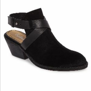 Splendid black suede booties